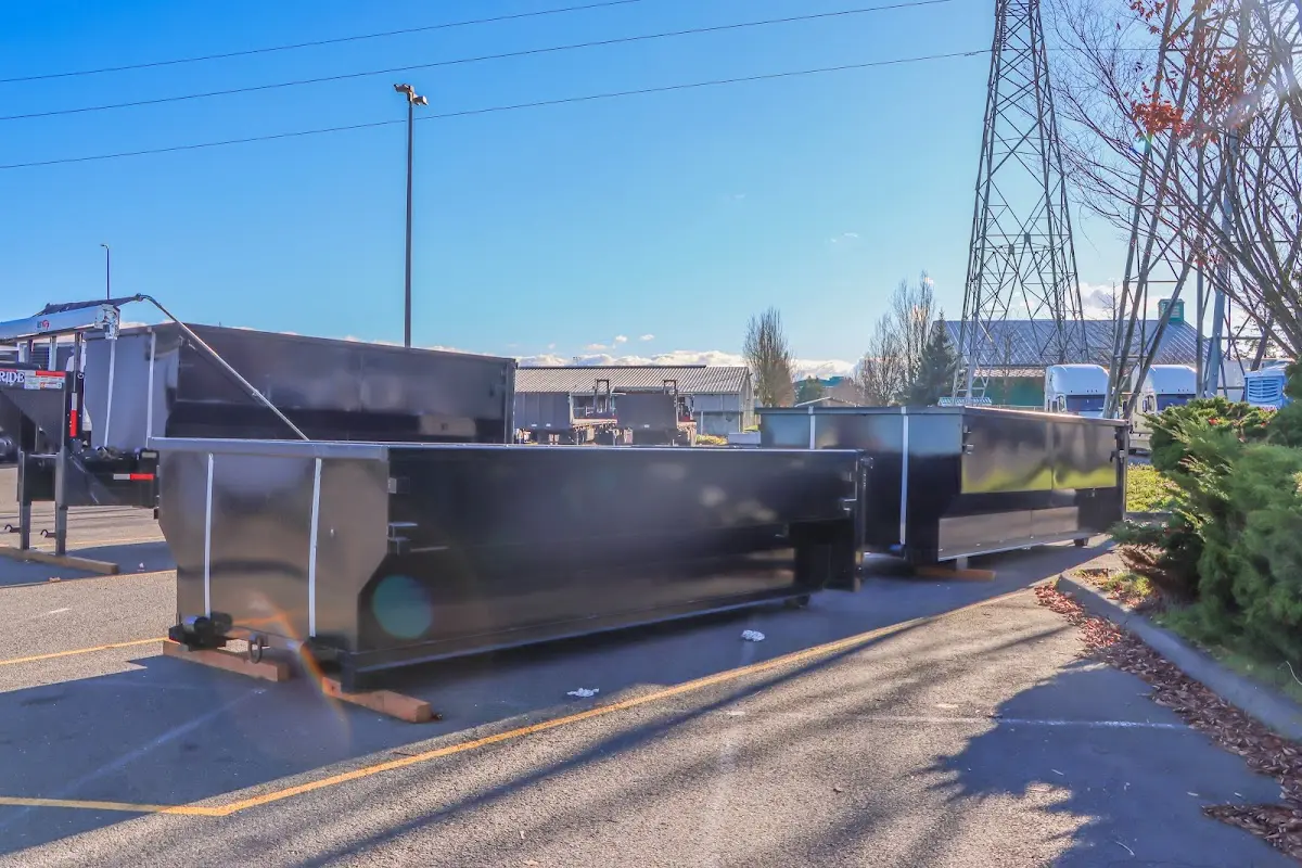 Roll-off dumpster ready for waste disposal at job site for Commercial Dumpster Rental in Murfreesboro
